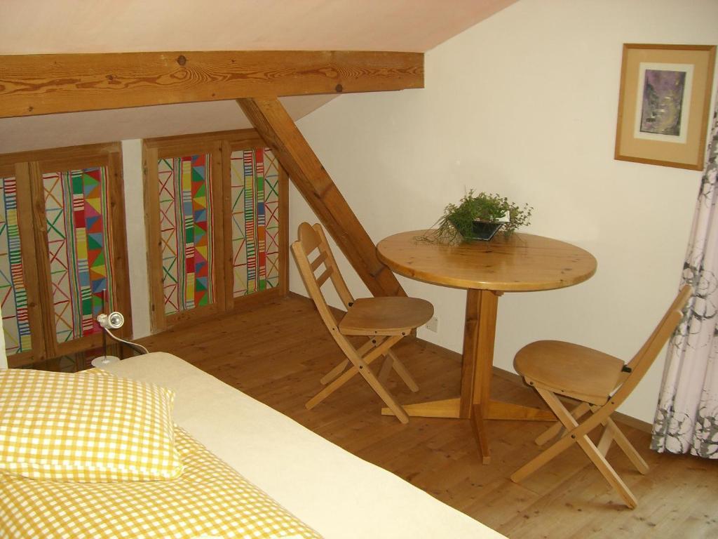 Pension Casa Selva Trin Стая снимка
