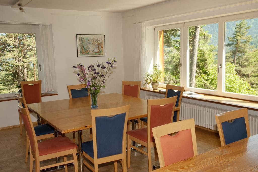 Pension Casa Selva Trin Екстериор снимка