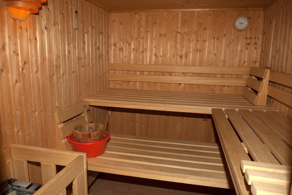Pension Casa Selva Trin Екстериор снимка